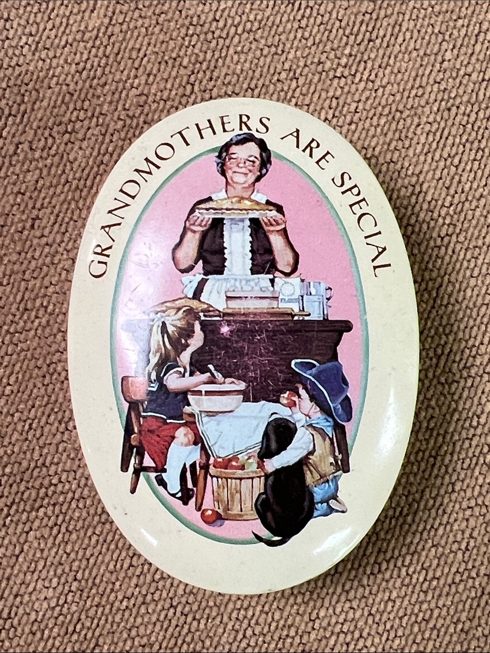 Avon Grandmothers Are Special Oval Soap Tin